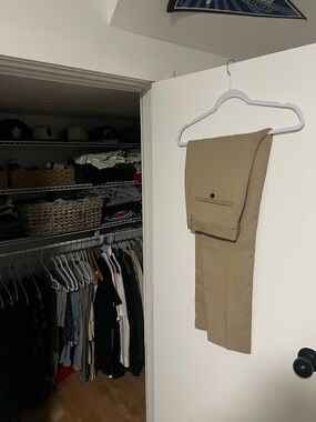 H&M Men's Tan Dress Pants - Straight Fit